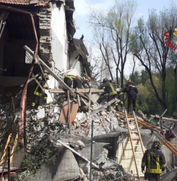 Roma, crollo palazzina: sentiti i primi testimoni