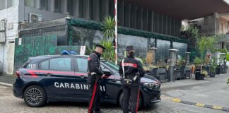 Guida in stato d'ebbrezza e modiche quantità di droga: giro di vite dei carabinieri sul litorale romano