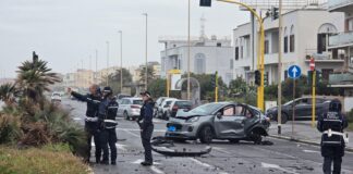 Ostia, incidente sul Lungomare Caio Duilio: due feriti e strada chiusa