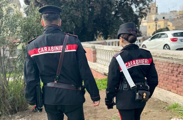 ontrolli cc ostia 3 Ostia, due attività commerciali nel mirino dei ladri: un arresto
