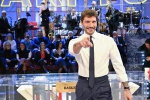 Affari Tuoi, ritorno su Rai 1 prima del previsto? Le indiscrezioni 2