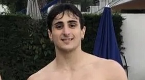 Da Lorenzo Moi a Mattia Roperto, 7 nomi una memoria: il Democrito intitola le sue aule agli studenti scomparsi 1 Da Lorenzo Moi a Mattia Roperto, 7 nomi una memoria: il Democrito intitola le sue aule agli studenti scomparsi 1