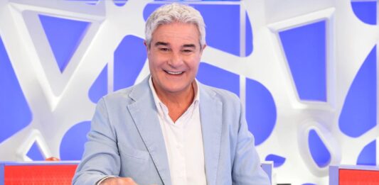 Pino Insegno, Reazione a Catena