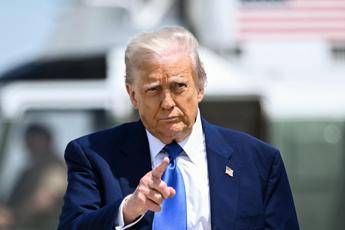 Trump congela dazi per Ue fino al 9 luglio