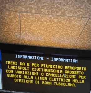 Un guasto elettrico alla stazione di Roma Tuscolana causa pesanti ritardi sul nodo ferroviario della capitale 1
