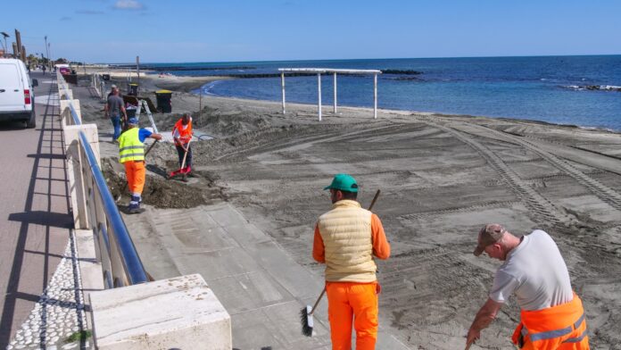 Lavori spiagge ostia ponente