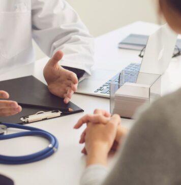 Tumori e stili di vita: giovani donne sempre più a rischio