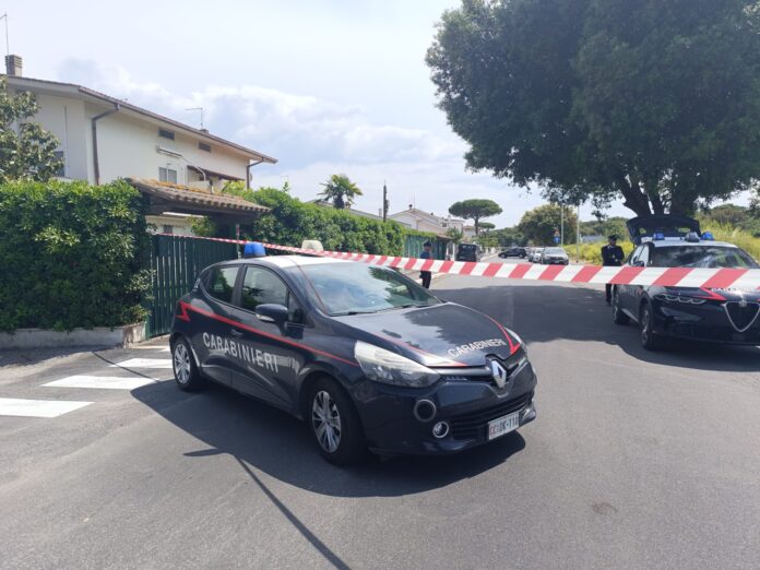 Omicidio Fregene, Gip contesta tracce di sangue pulite (anche) dalle ciabatte