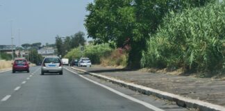 Autovelox sparito dal lungomare di Ostia "parcheggiato" su via Isacco Newton