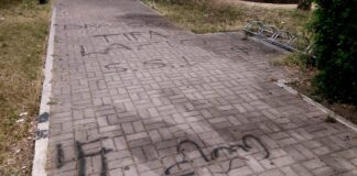 ali in azione a Bagnoletto: al parco delle Sughere compaiono svastiche e croci celtiche