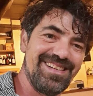 Gianfranco Butinar, morto a 51 anni il famoso imitatore: quando e dove saranno i funerali