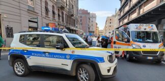 Roma, auto a fuoco tra Salaria e Corso d'Italia: traffico deviato e bus in pesante ritardo