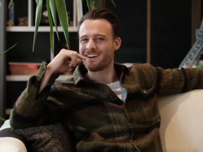 Chi è Kerem Bürsin, Ates Arcalı di If you love: età, amori, carriera, Instagram