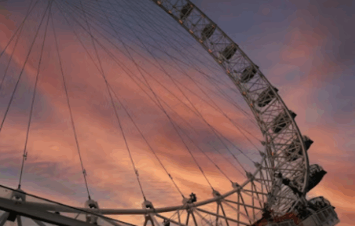 RUOTA PANORAMICA UNSPLASH COM FREE COPYRIGHT