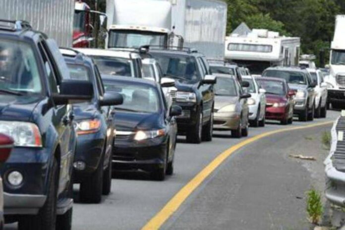 traffico intenso sulle vie della Capitale
