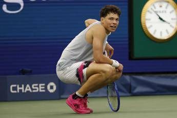 Sorpresa agli Us Open, Shelton si ritira per infortunio. Mannarino agli ottavi