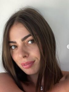Tutti i concorrenti del Grande Fratello 2025: nomi, età, cosa fanno nella vita, Instagram 4 Tutti i concorrenti del Grande Fratello 2025: nomi, età, cosa fanno nella vita, Instagram 2
