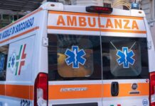 Un giovane ciclista è stato travolto da un'auto e trasportato d'urgenza in ospedale in codice rosso. Sul posto sono intervenuti i soccorsi del 118