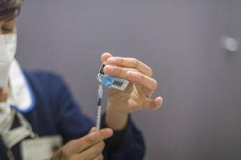 Fondazione Aiom, ‘in Campania 35mila nuove diagnosi l’anno, pazienti da vaccinare’