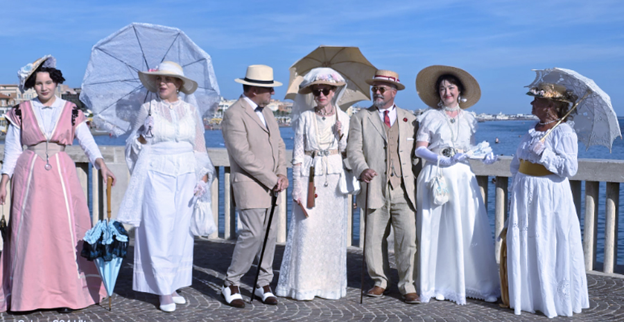Atmosfere Belle Époque sul Pontile di Ostia: il raduno di modelli e fotografi ispirato al pittore Sorolla (FOTO) 4