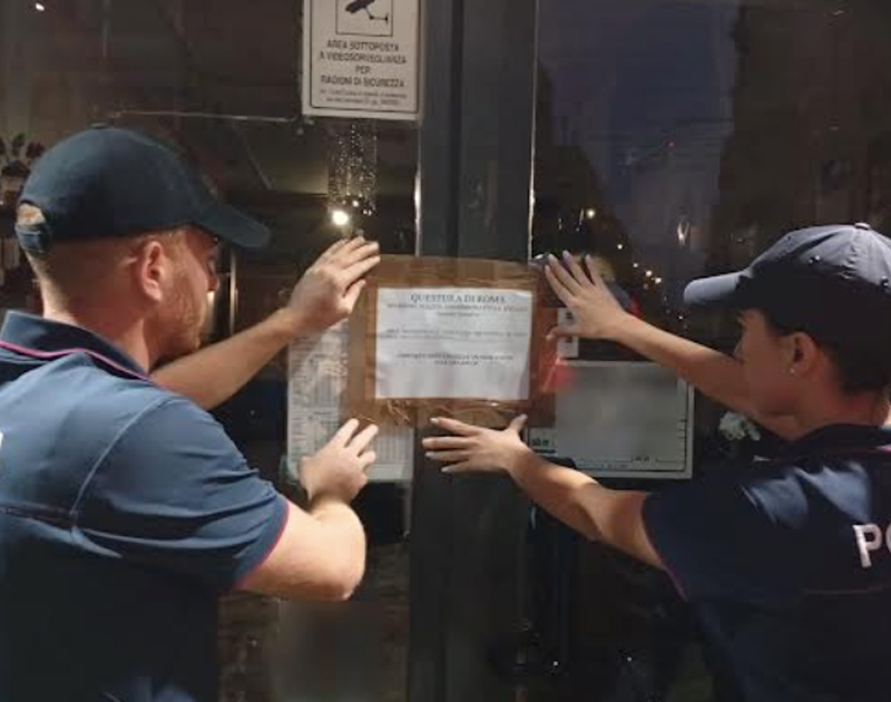 Serata latina illegale poteva finire in tragedia: il blitz a Roma nel locale a rischio incendio chiuso otto volte (FOTO) 1 Serata latina illegale poteva finire in tragedia: il blitz a Roma nel locale a rischio incendio chiuso otto volte (FOTO) 1