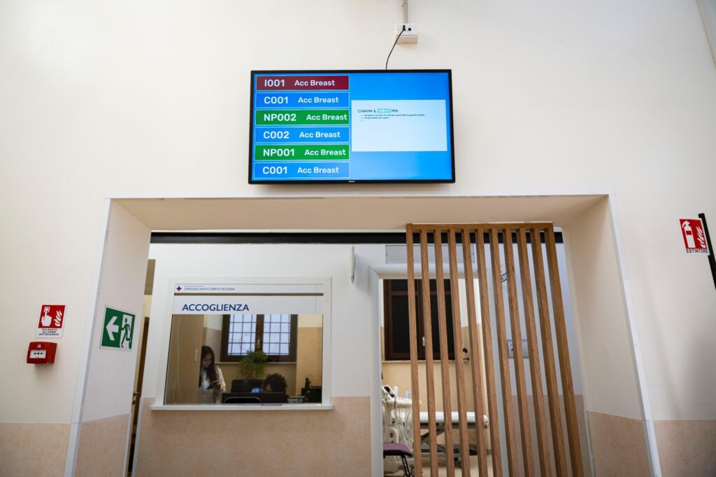 Inaugurata la nuova Breast Unit del Santo Spirito: realizzata grazie alla donazione di un cittadino 1 Inaugurata la nuova Breast Unit del Santo Spirito: realizzata grazie alla donazione di un cittadino 1