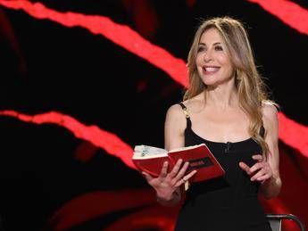 ‘Belve’, Francesca Fagnani incassa il sì di Maria De Filippi