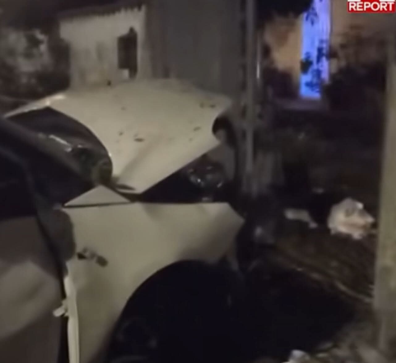 Bomba distrugge l'auto del giornalista Sigfrido Ranucci, ordigno in grado di uccidere 1 Bomba distrugge l'auto del giornalista Sigfrido Ranucci, ordigno in grado di uccidere 1