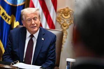 Gaza, Trump: “Negoziati vanno molto bene”. Israele pone veto su rilascio Barghouti ma per Hamas è “centrale”