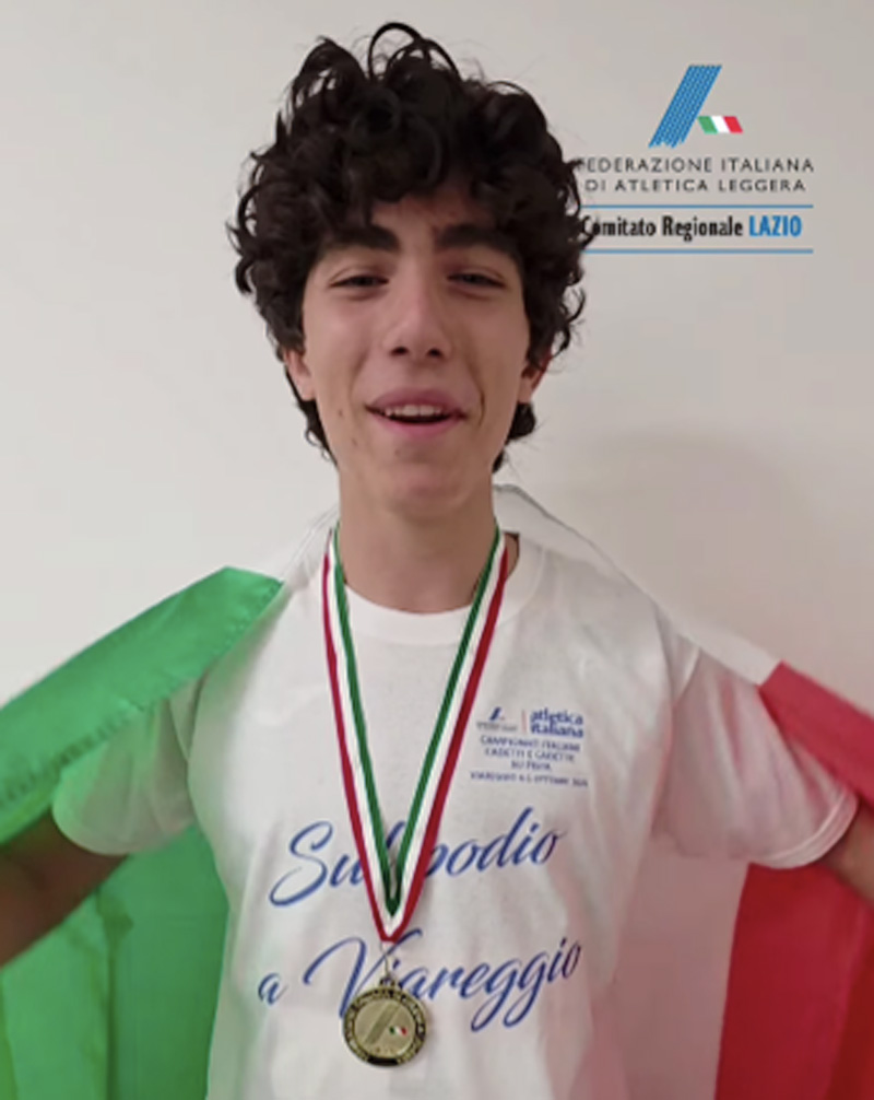 Riccardo Pierdominici è campione italiano di salto triplo under 16: chi è il talento di Fiumicino che si divide tra sport e teatro (FOTO) 2 Riccardo Pierdominici è campione italiano di salto triplo under 16: chi è il talento di Fiumicino che si divide tra sport e teatro (FOTO) 2