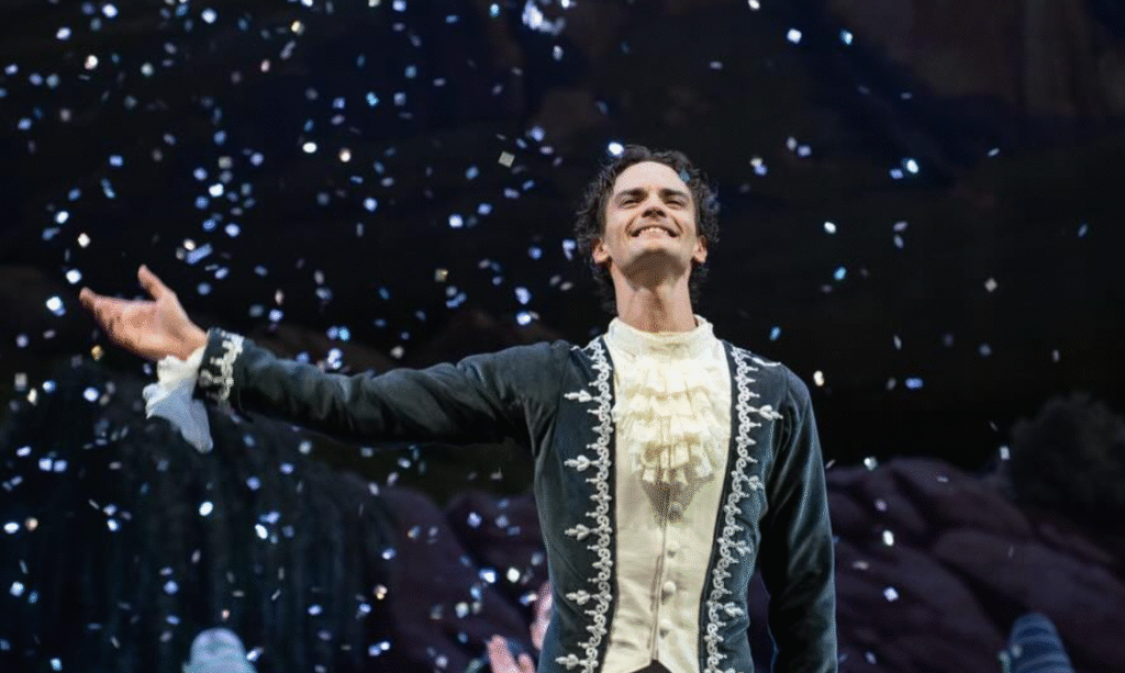 Una nuova stella sul palco: nominato il Primo Ballerino del Teatro dell'Opera di Roma. Chi è Simone Agrò 1