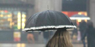 "Scuole aperte il 7 gennaio a Roma": il Campidoglio smentisce i messaggi fake whatsapp