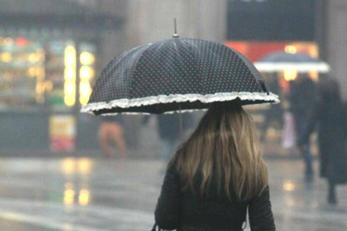 "Scuole aperte il 7 gennaio a Roma": il Campidoglio smentisce i messaggi fake whatsapp