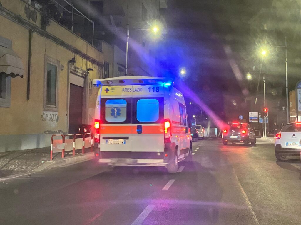 Anziano massacrato in casa alle porte di Roma, c'è un fermo: tradito da un vestito sporco di sangue 1 Anziano massacrato in casa alle porte di Roma, c'è un fermo: tradito da un vestito sporco di sangue 1