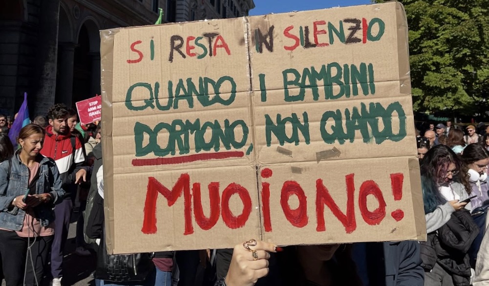 Corteo Pro Pal, manifestanti sulla Tangenziale est. Metro chiusa e traffico in tilt (VIDEO) 1