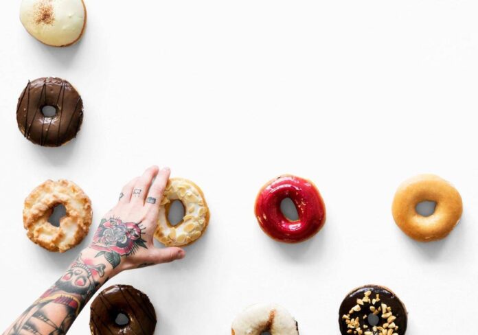 Disturbi alimentari, avanza il ‘binge eating’: ne soffrono oltre 600mila persone in Italia