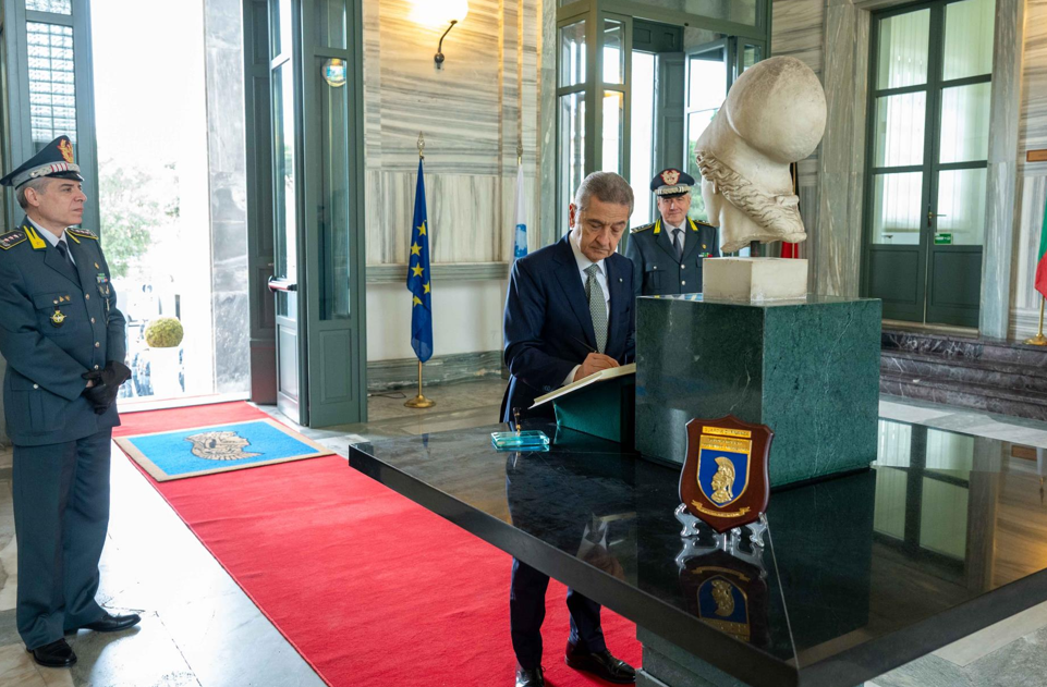 Il Ministro dell'Economia Giorgetti, il Governatore Panetta e il generale De Gennaro alla scuola della Guardia di Finanza di Ostia (FOTO) 2 Il Ministro dell'Economia Giorgetti, il Governatore Panetta e il generale De Gennaro alla scuola della Guardia di Finanza di Ostia (FOTO) 2