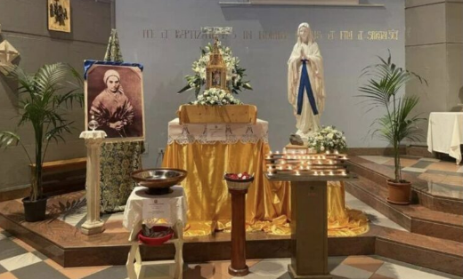 a ostia la madonna di lourdes