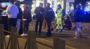 Rissa a colpi di coltello alla stazione centrale di Ostia: due feriti gravi (FOTO E VIDEO) 1