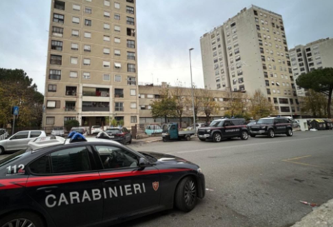 a tor bella monaca carabinieri