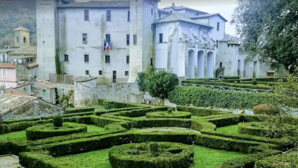 Weekend da fiaba: le dimore storiche del Lazio aprono le porte (gratis) a curiosi e sognatori 1 Weekend da fiaba: le dimore storiche del Lazio aprono le porte (gratis) a curiosi e sognatori 1