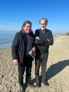Fiumicino protagonista di due importanti serie tv, quando vanno in onda: attori, giorni, orari e dove vederle 1 Fiumicino protagonista di due importanti serie tv, quando vanno in onda: attori, giorni, orari e dove vederle 1