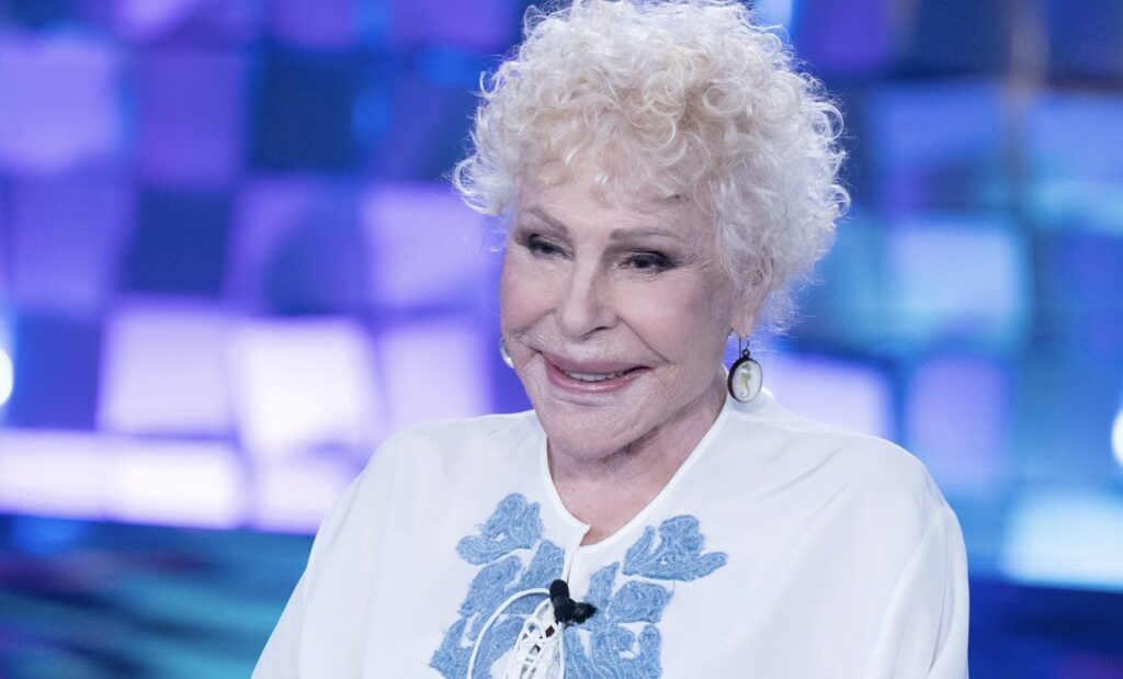 Ornella Vanoni, addio alla regina della canzone italiana: una vita libera tra musica, amori e ironia 1 Ornella Vanoni, addio alla regina della canzone italiana: una vita libera tra musica, amori e ironia 1