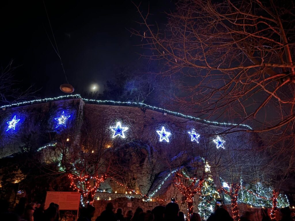 Saracinesco si accende di magia: domenica 7 dicembre la Notte delle Lanterne 1 Saracinesco si accende di magia: domenica 7 dicembre la Notte delle Lanterne 1