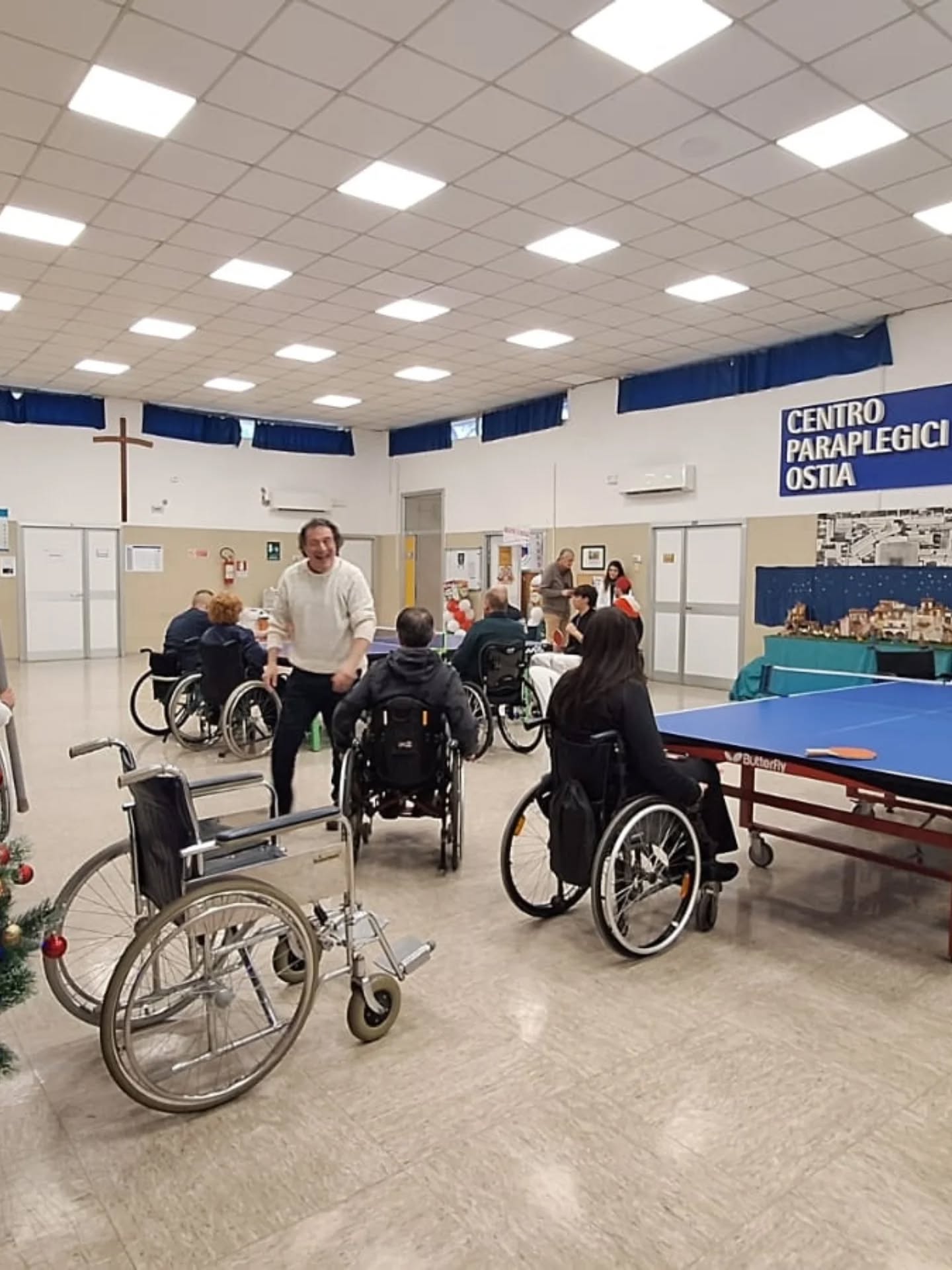 Un Natale di speranza e musica: ed è subito magia nel Centro Paraplegici di Ostia (VIDEO) 3