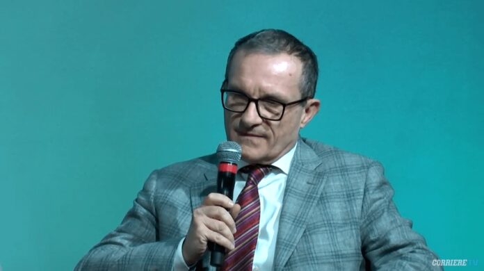 Dentis (Coripet): “Noi garantiamo il 25% di PET riciclato per i nostri consorziati, ma vanno introdotte sanzioni per garantire l’obiettivo nazionale”