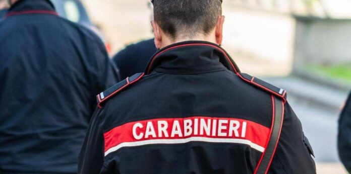 Donna picchiata a morte in casa ad Ancona, è stato trovato il marito: è gravemente ferito