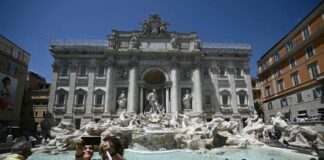 Rissa fontana di trevi