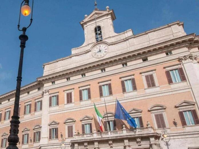 Manovra, ok Camera a fiducia con 219 sì