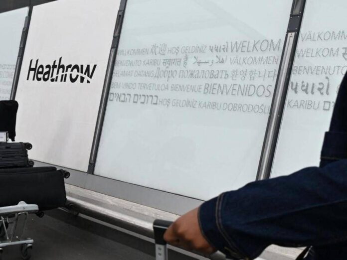 Spray al peperoncino su diverse persone a Heathrow, fermato un uomo